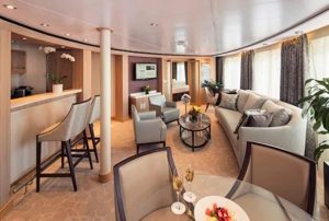 Cruise met Seabourn's Seabourn Odyssey. Bekijk hier de verschillende categorieën hutten en het complete cruise aanbod op Cruise2Travel